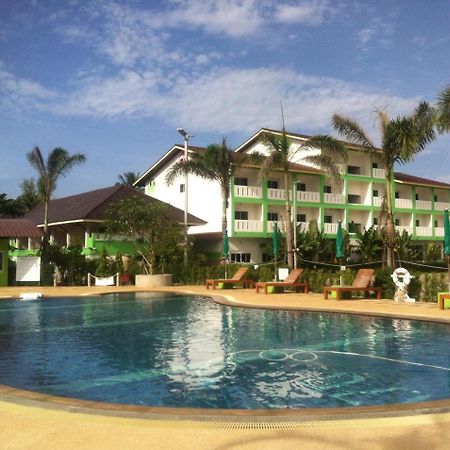 Had Lamae Resort Ban Pak Nam Lamae Buitenkant foto