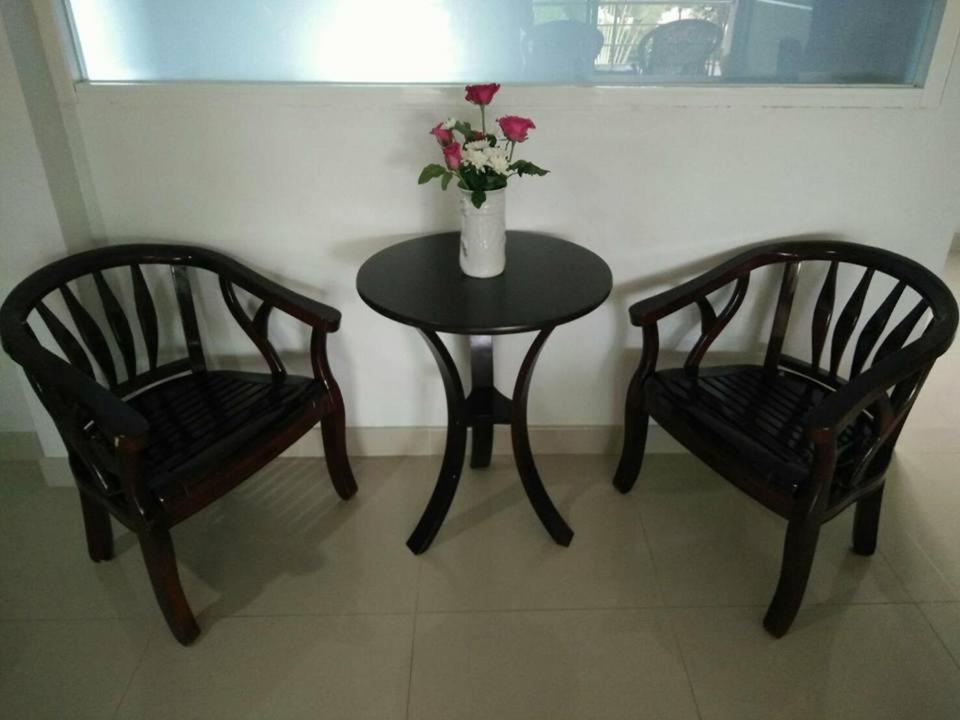 Had Lamae Resort Ban Pak Nam Lamae Buitenkant foto