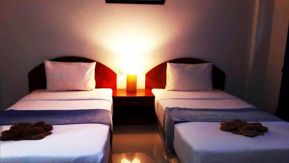 Had Lamae Resort Ban Pak Nam Lamae Buitenkant foto