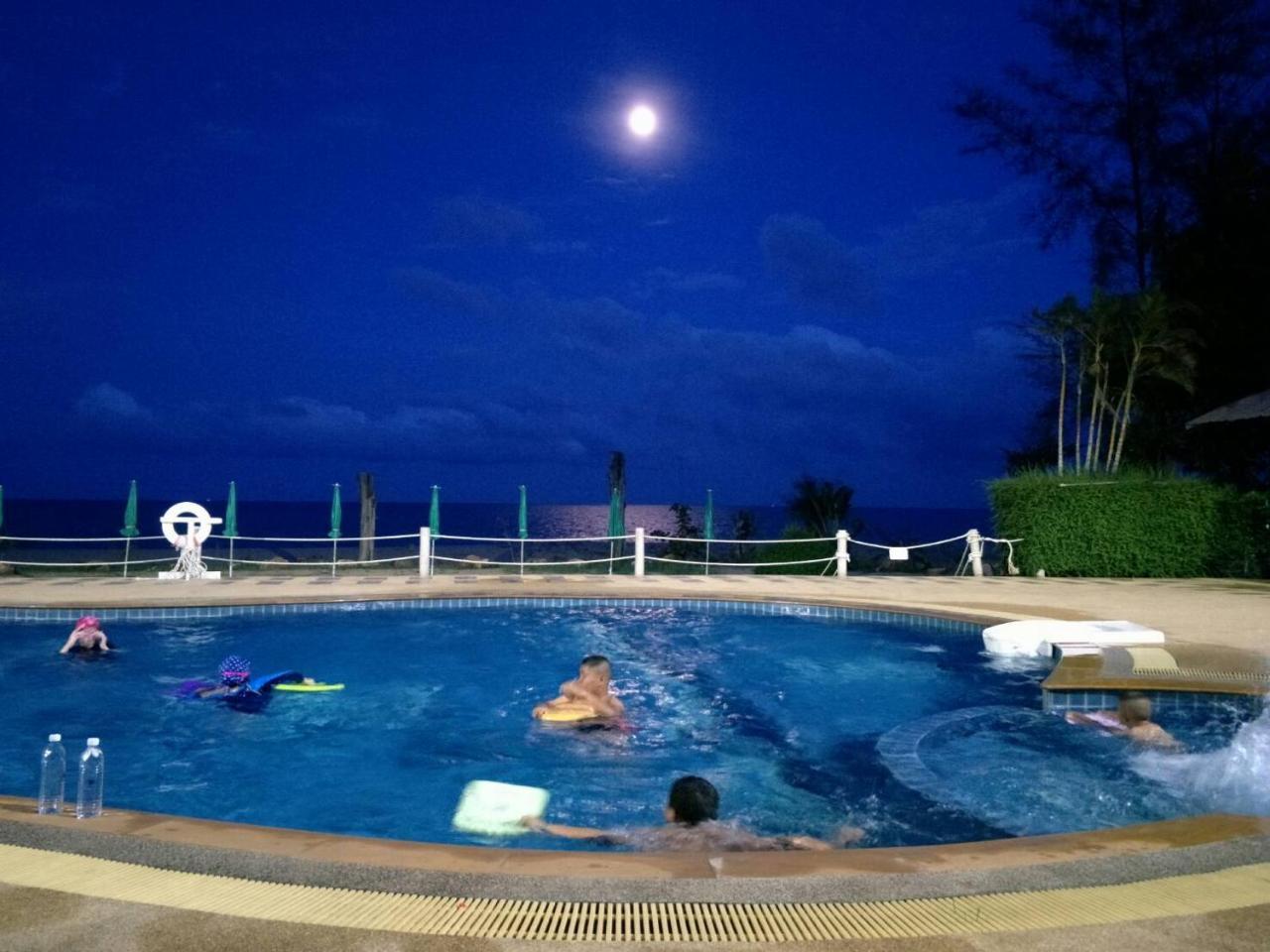 Had Lamae Resort Ban Pak Nam Lamae Buitenkant foto