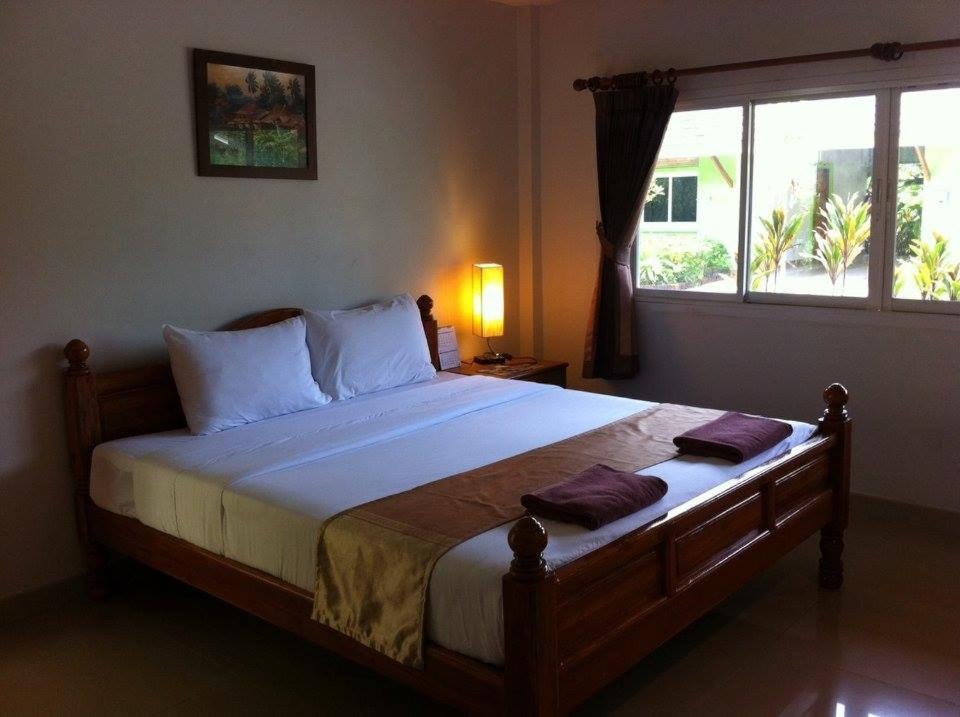 Had Lamae Resort Ban Pak Nam Lamae Buitenkant foto