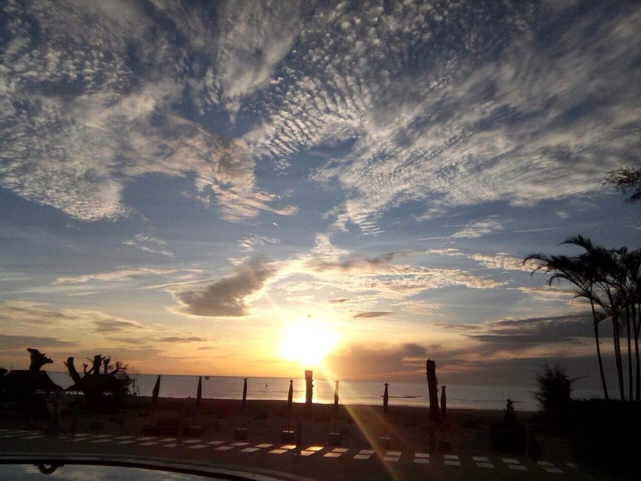 Had Lamae Resort Ban Pak Nam Lamae Buitenkant foto
