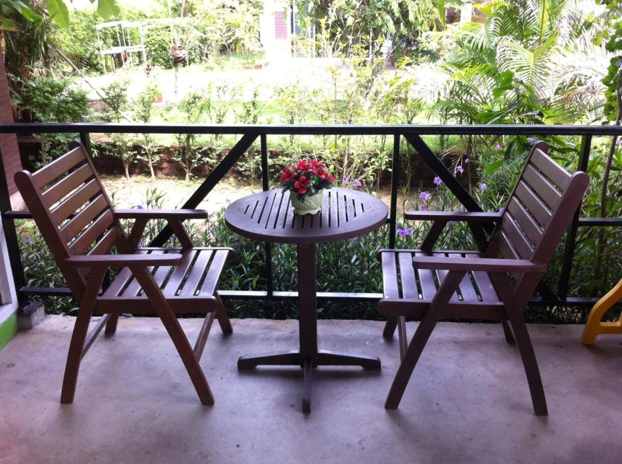 Had Lamae Resort Ban Pak Nam Lamae Buitenkant foto